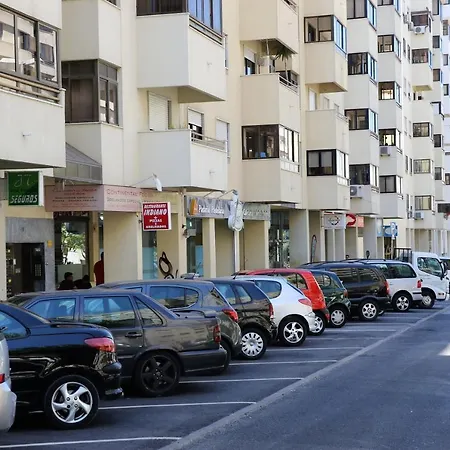 Apartamento Girassol Apartment Loures