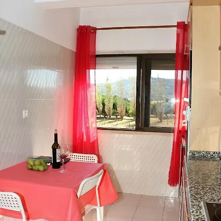 Apartamento Girassol Apartment Loures